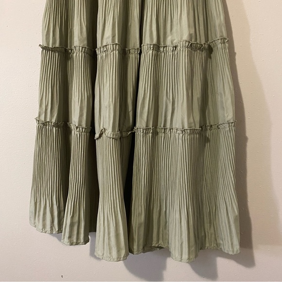 Dazy Safe Ruffle Midi Skirt - Medium - Picture 5 of 8